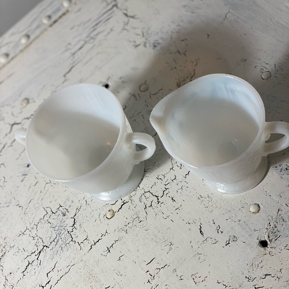 American Sweetheart Sugar& Creamer